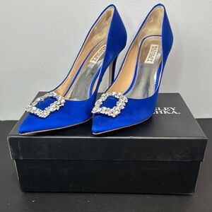 Badgley Mischka Women's Blue Heels with Embellished Buckle sz 9.5